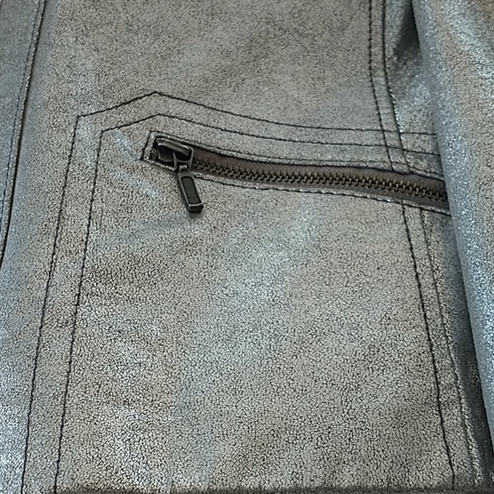 Chico's Silver Metallic Genuine Leather Moto Jacket Chico's 1 (US 8/10) - Picture 12 of 12